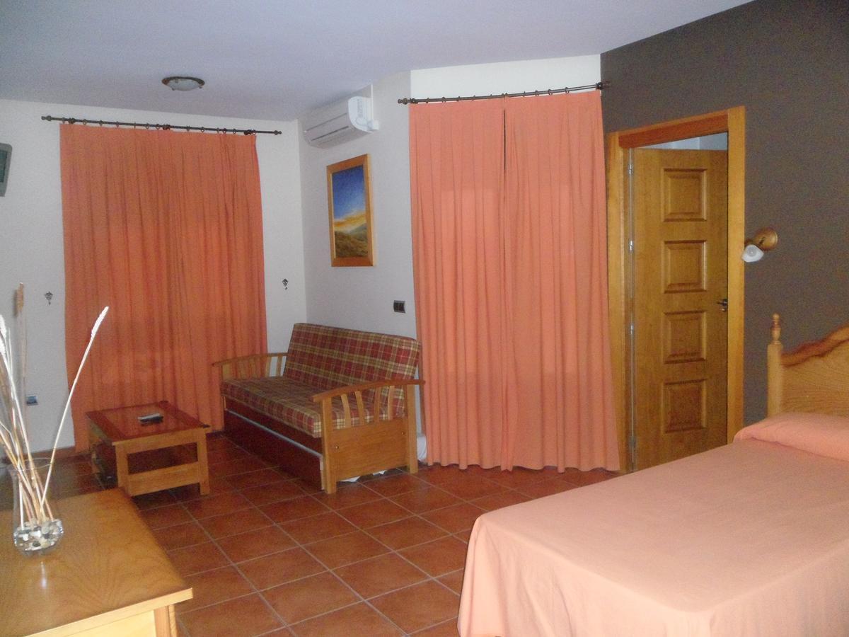 Almadén Hotel Rural La Encina מראה חיצוני תמונה